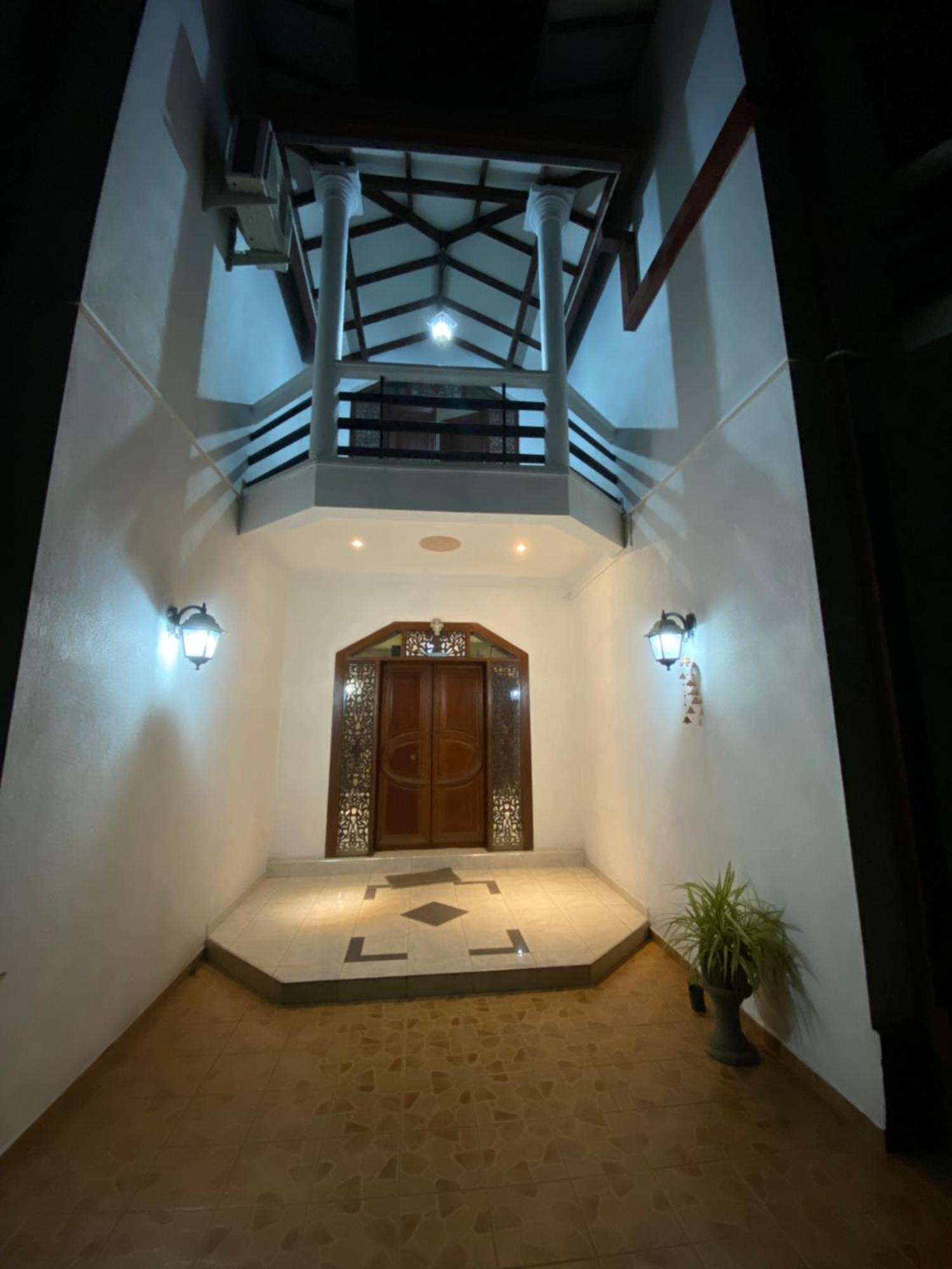 The Serene House Негомбо Экстерьер фото